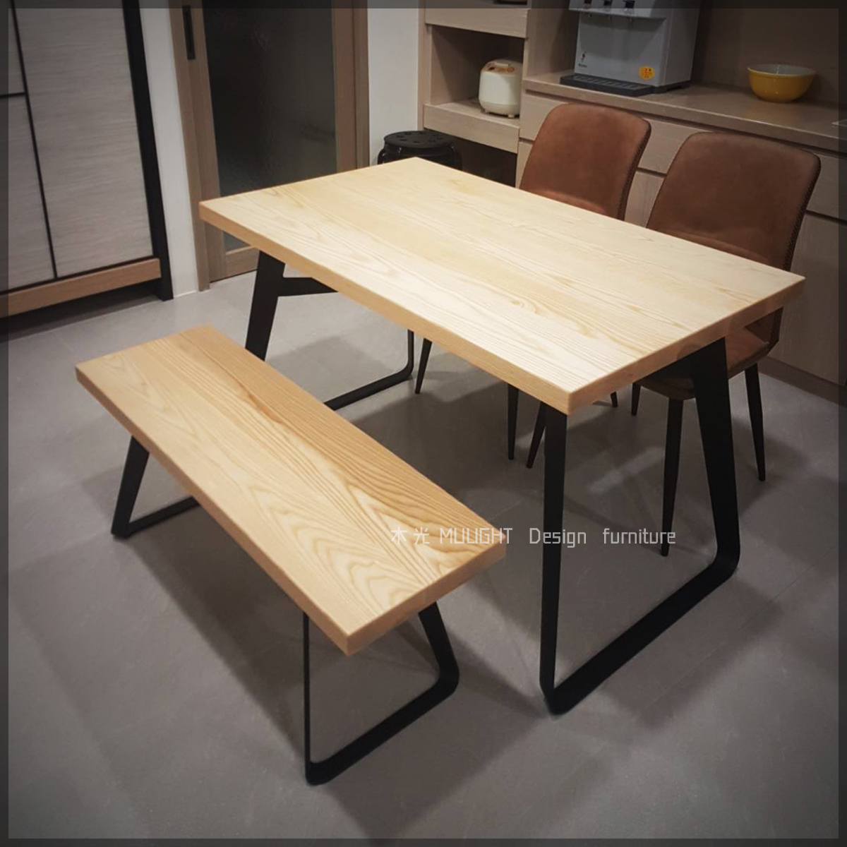 VERN-北歐造型扁腳實木桌(可訂製)