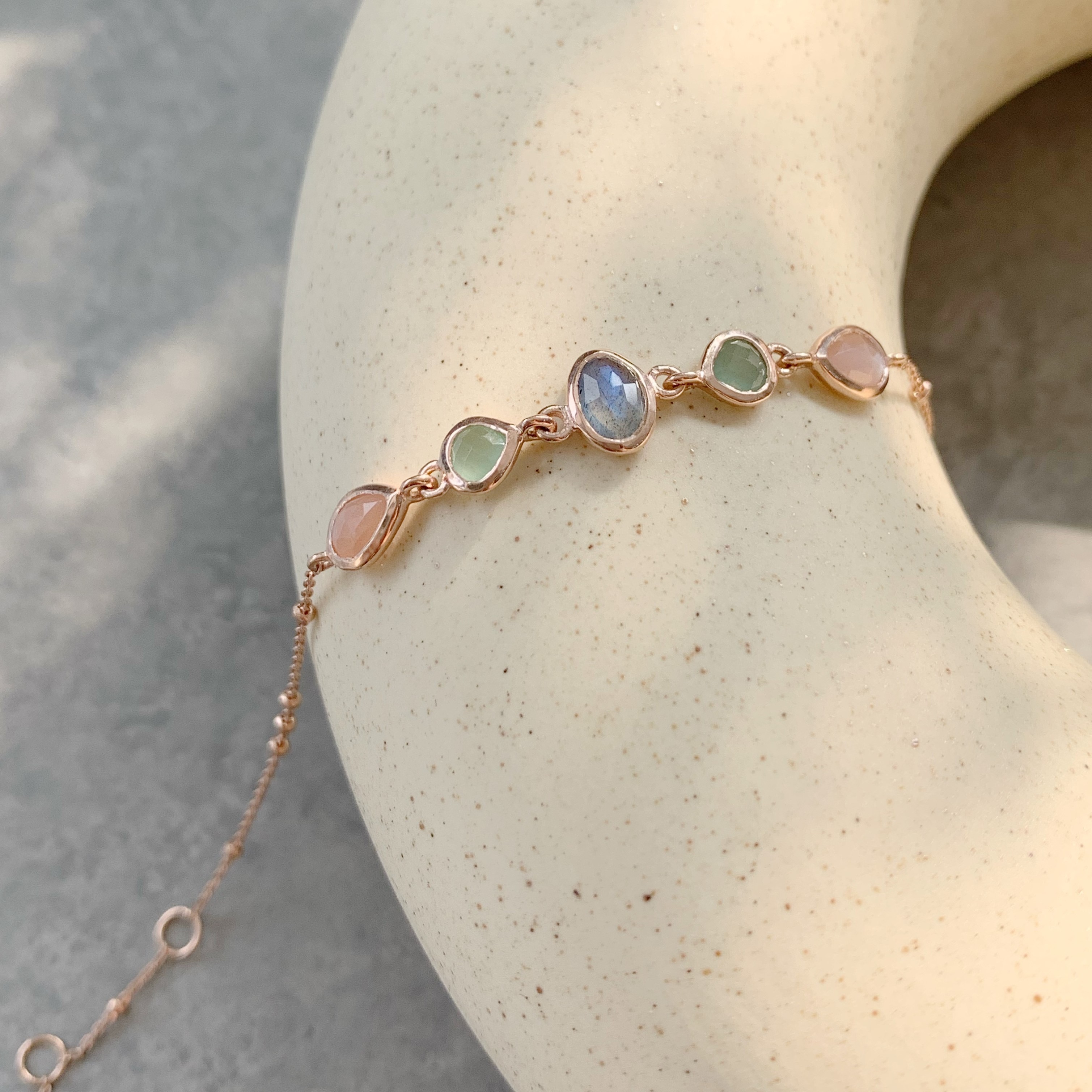 Alice田園寶石triplets手鍊