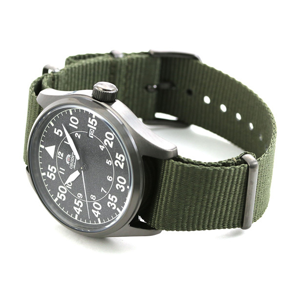 Orient Sport 系列自動機械手錶 RN-AC0H02N