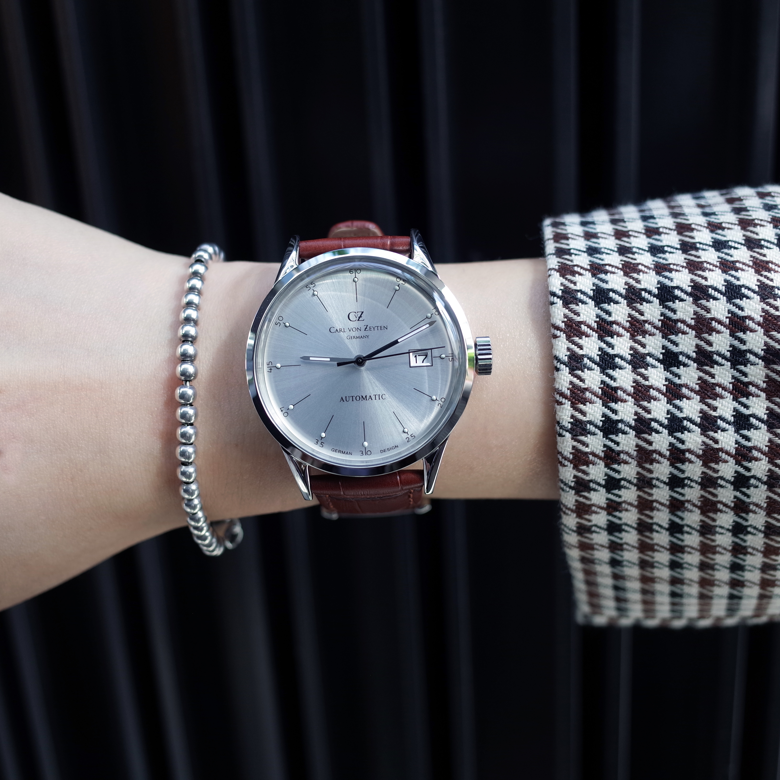 Carl van Zeyten CVZ0002WH CVZ Automatic Watch 40mm