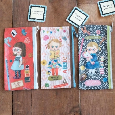 Ecoute! minette小女孩扁扁筆袋