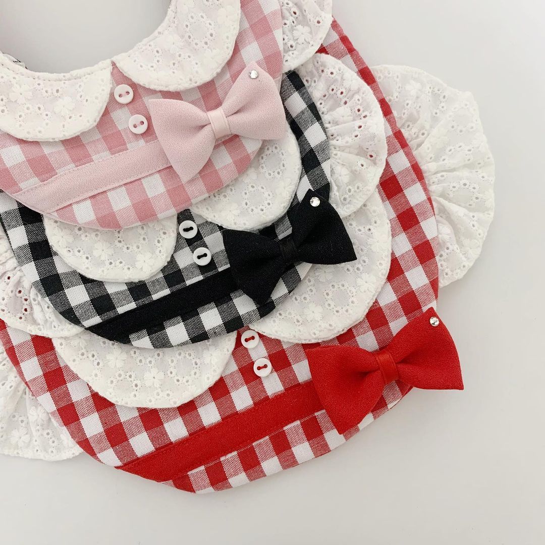 Bow Bow Pet Check Lace Cape