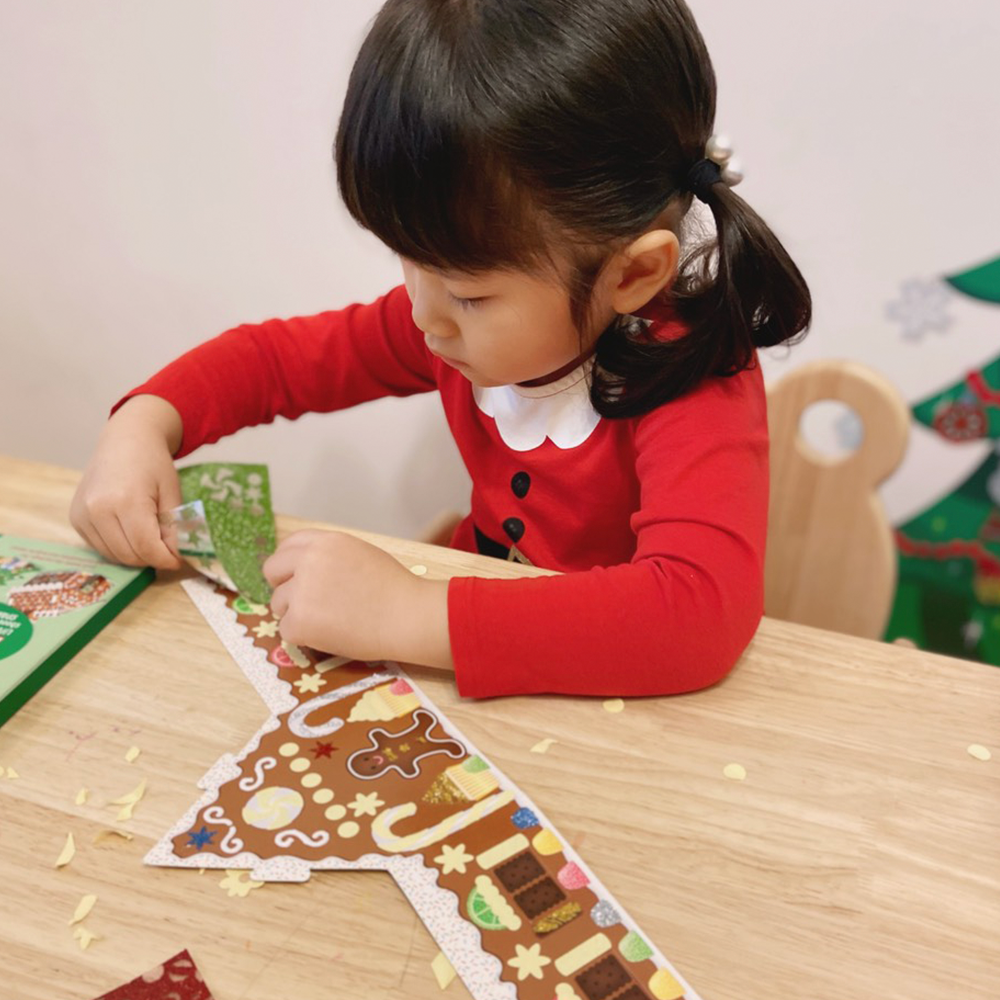 Melissa Doug 閃亮轉印貼-薑餅屋