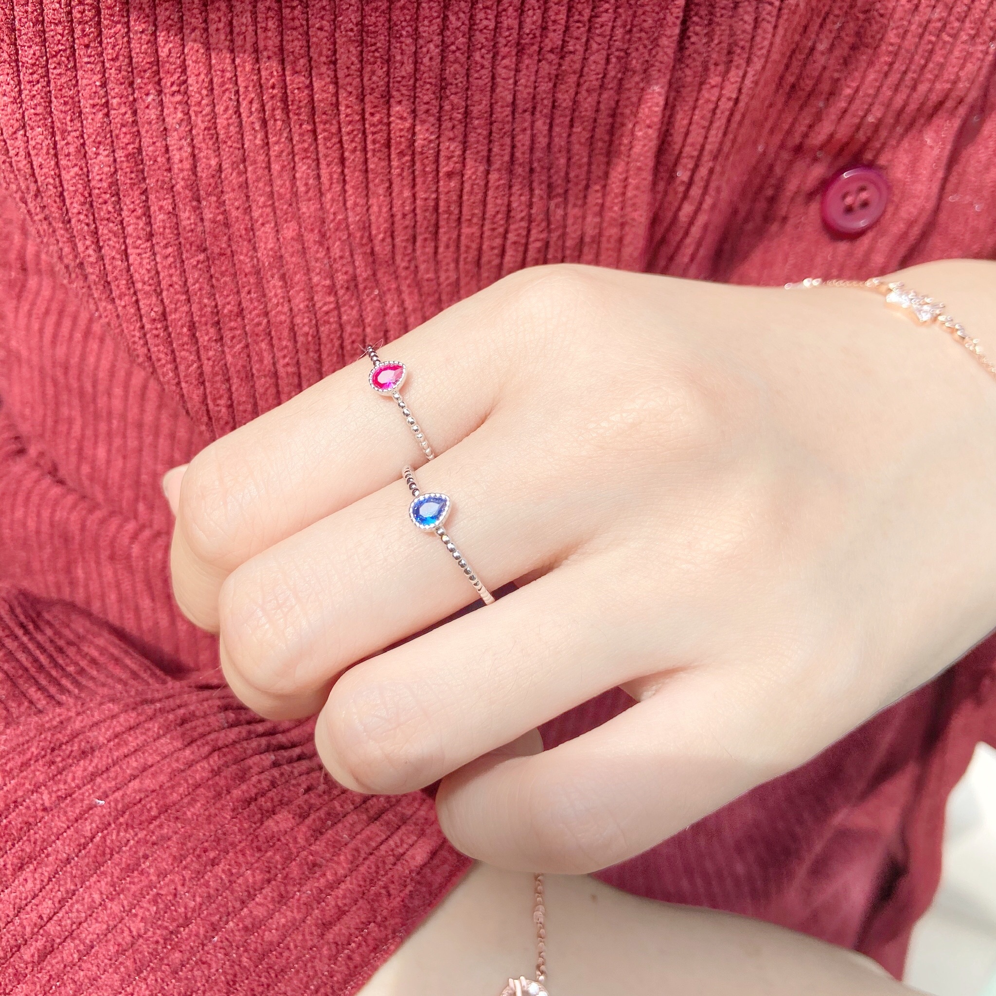 | 925純銀・ 白金 |  霓虹光影戒指 （藍/ 玫紅） | RI0190 |