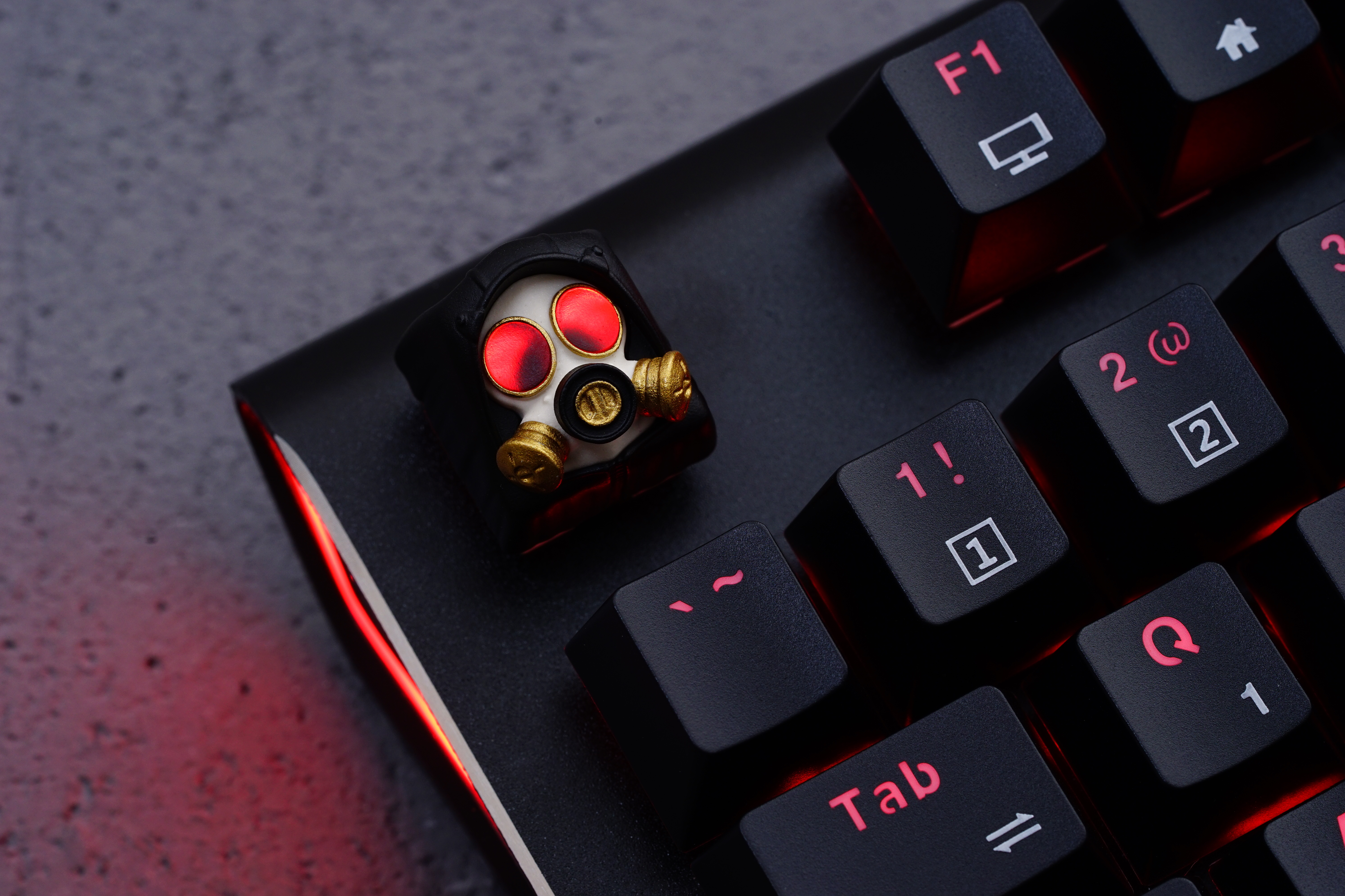 Specter - Black / Gold Artisan Keycap