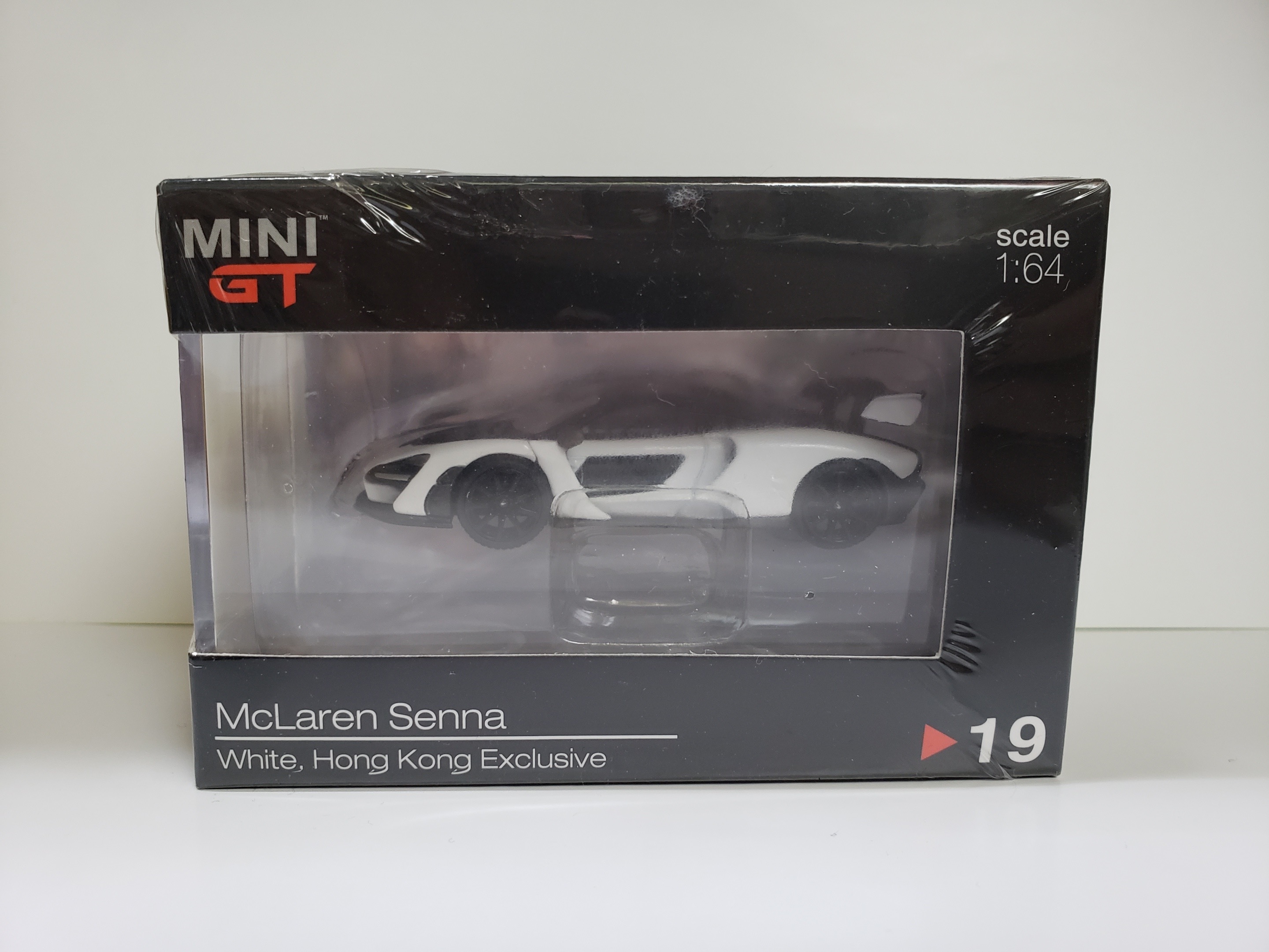 MINI GT McLaren Senna ホワイト 香港限定 MINI GT McLaren Senna White RHD (Hong Kong Exclusive