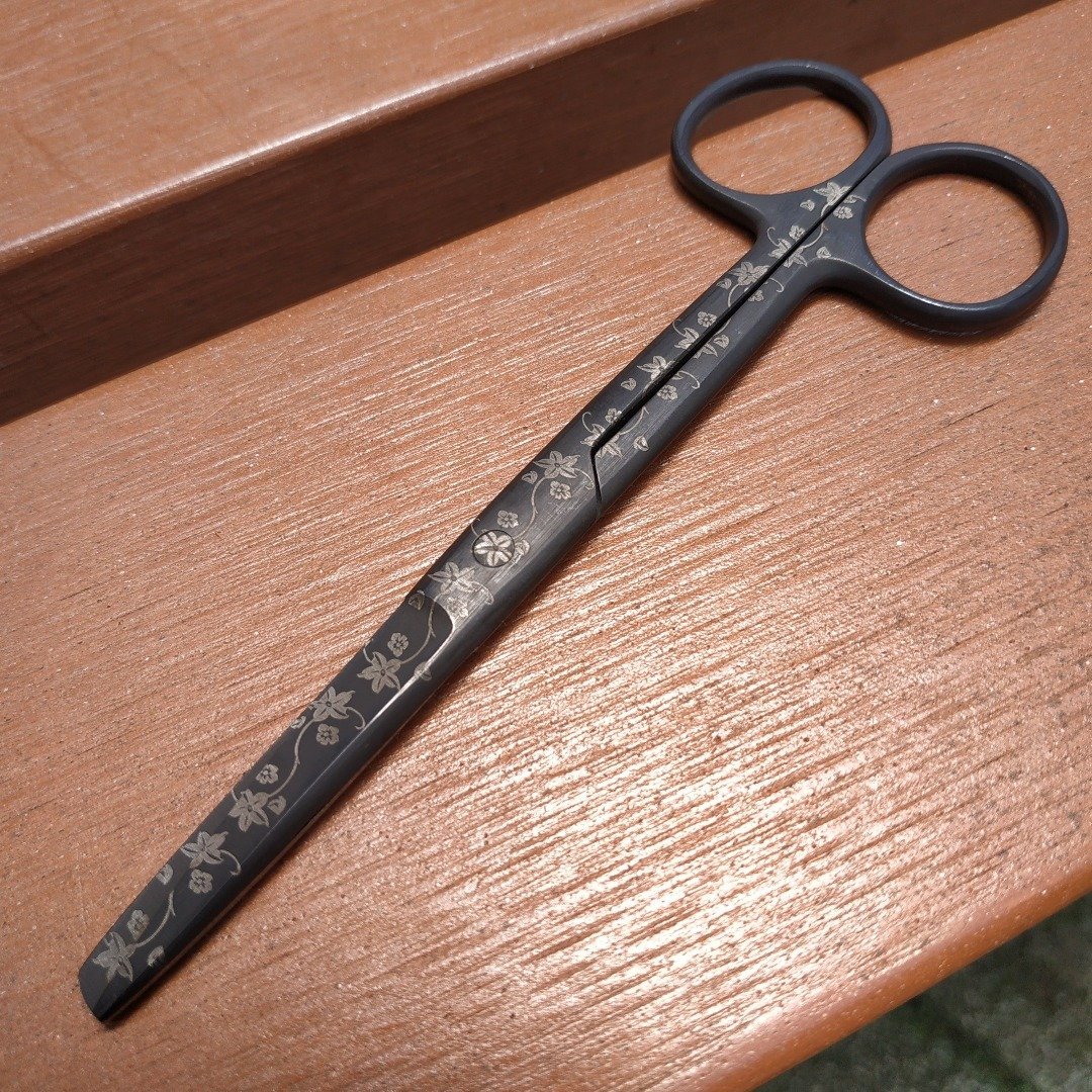 [現貨] 澳洲花紋護士剪