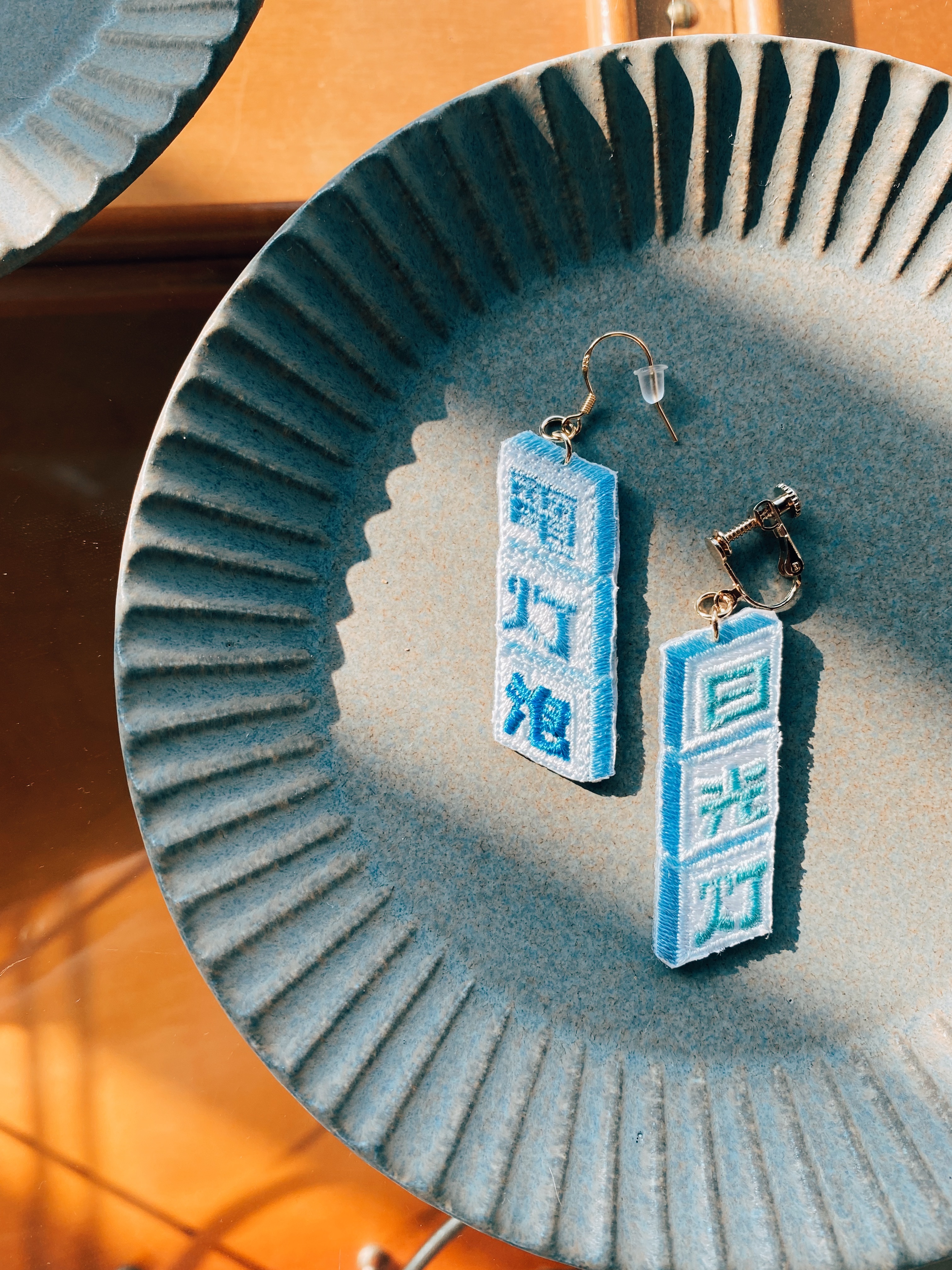 扛棒探險隊｜刺繡耳環（大）