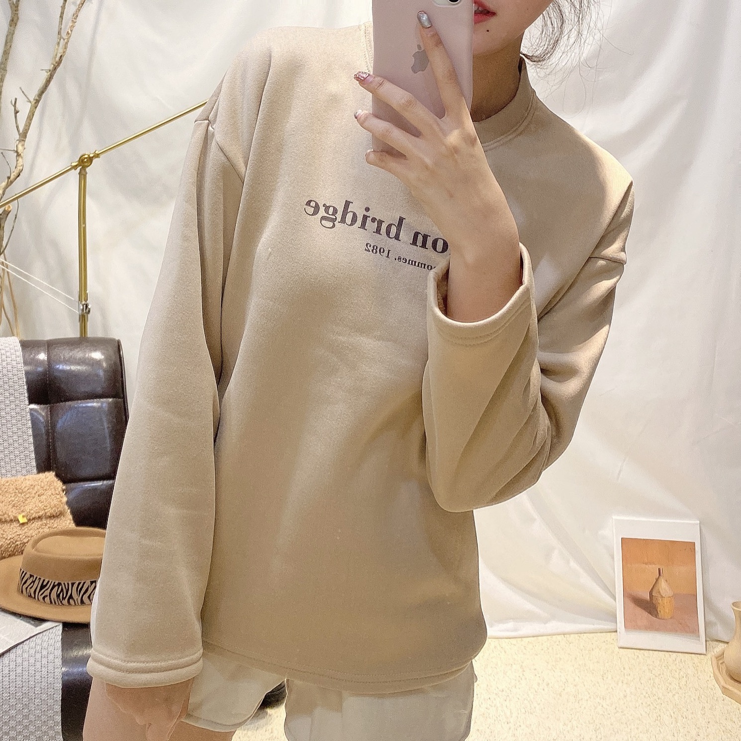 正韓字母內刷毛T/三色