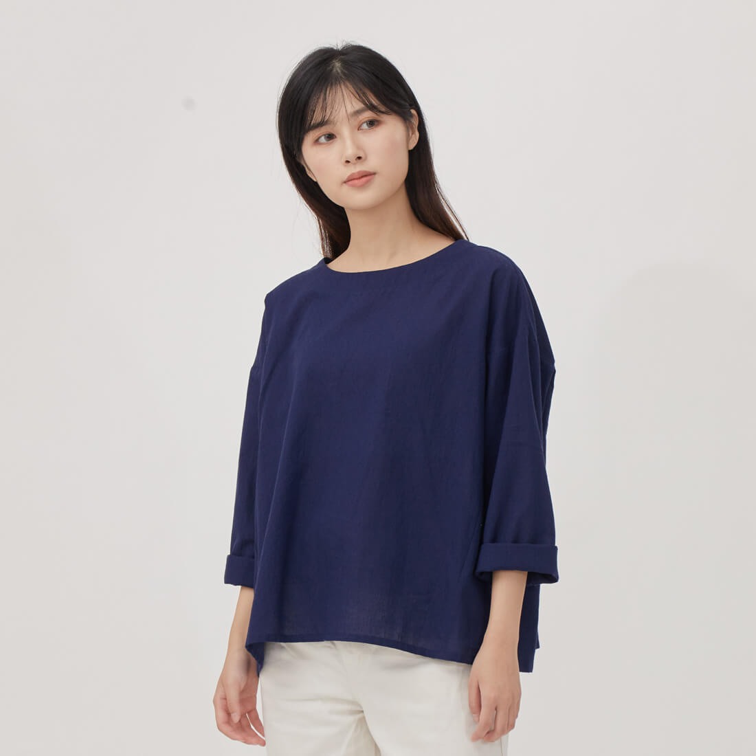 Doreen 大圓領棉質落肩傘型長袖上衣/單寧藍