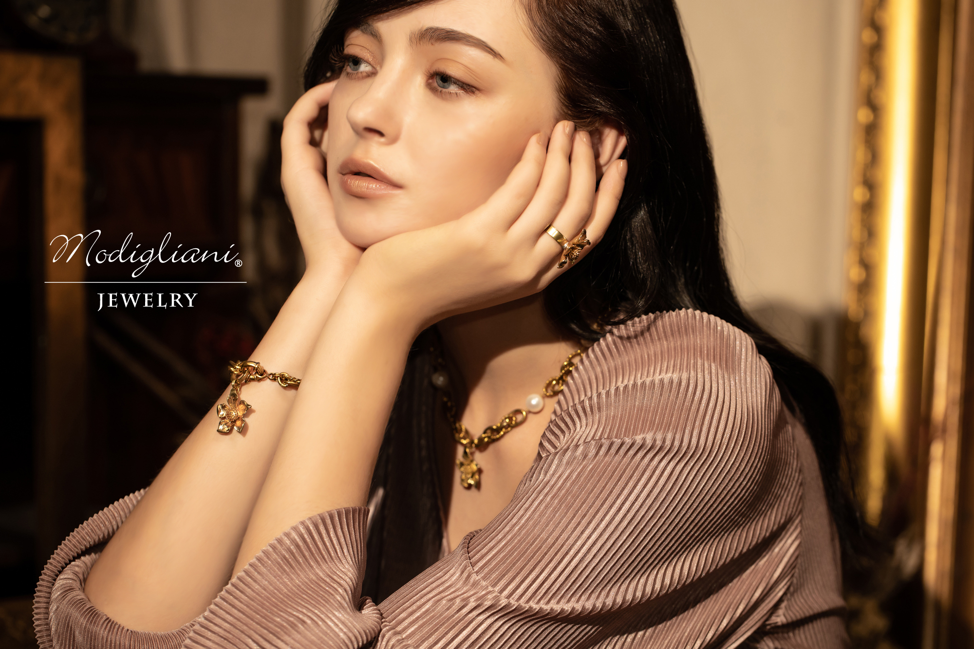 黃銅飾品,黃銅,份量感,花草,搶眼,天然珍珠,華麗,手鍊