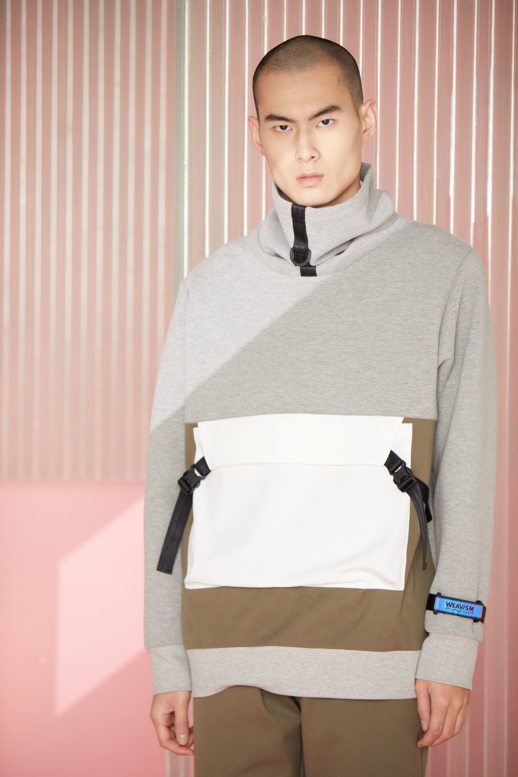 大高領口袋上衣 - 灰