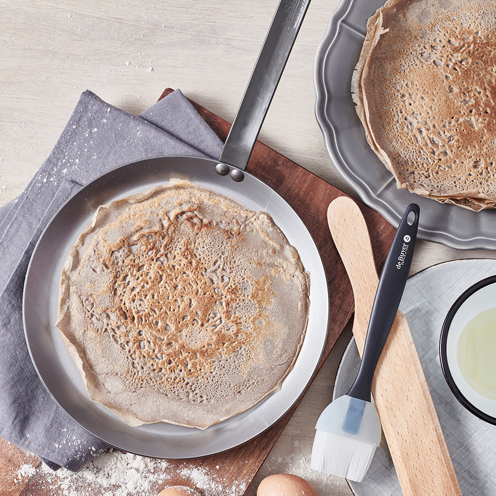 BOX #CREPESPARTY :CREPEPAN MINERAL B+BRUSH+SPATULA