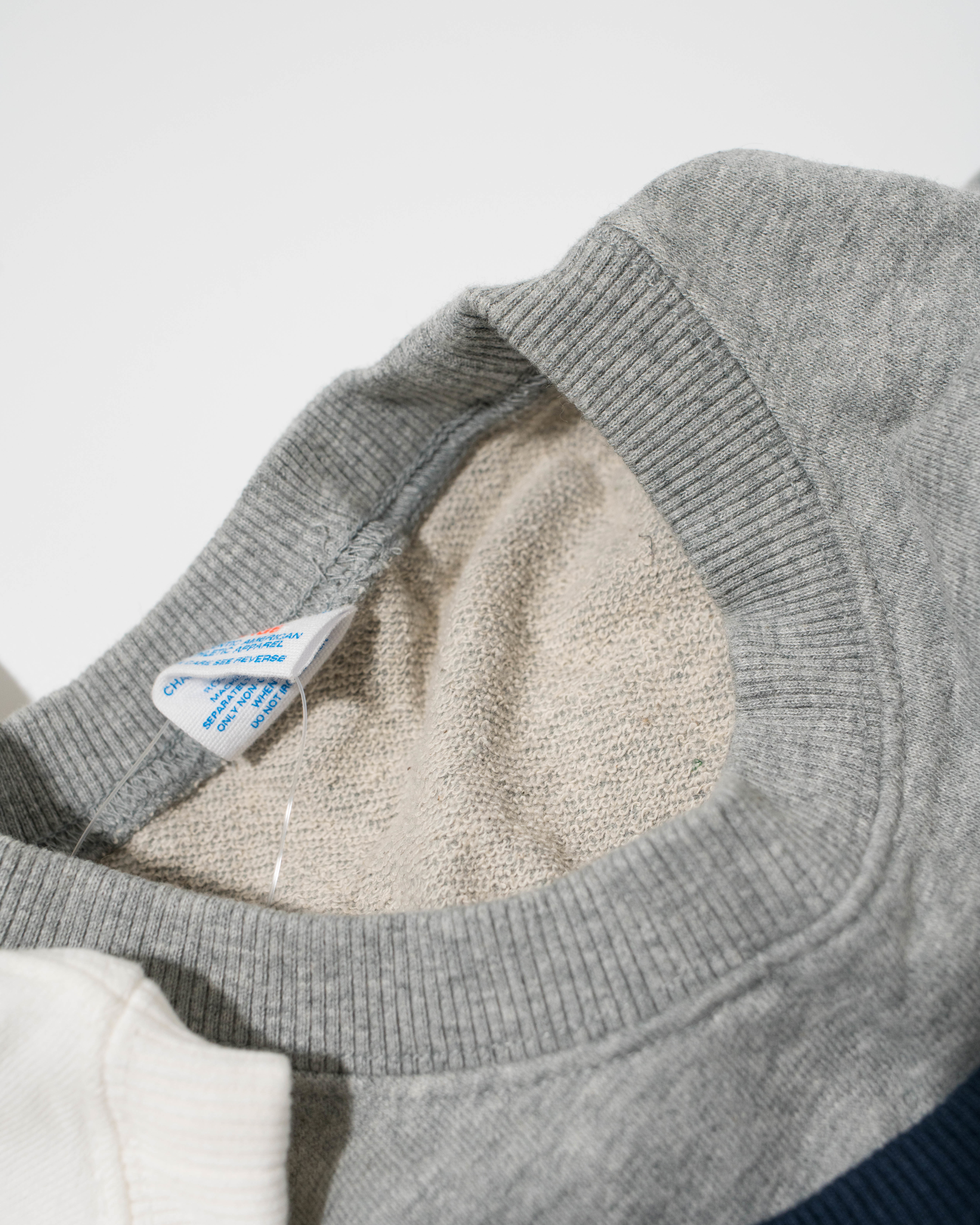 [現貨] CHAMPION C3N015 LETTER CREWNECK (JAPAN VER.)