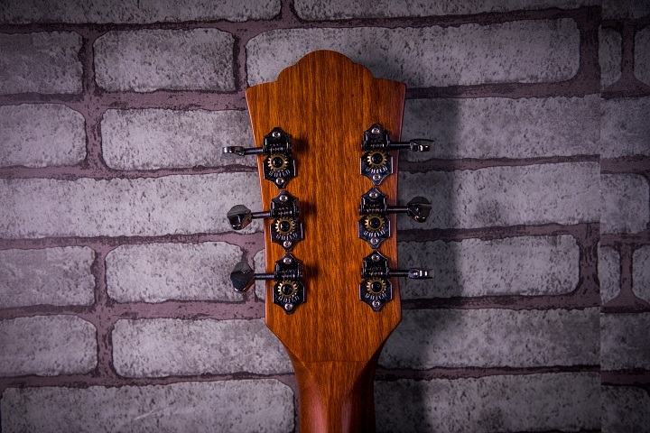 Guild Guild D-240 Natural Guitar 雲杉木面單 木吉他【附原廠厚袋、配件包】 第 5 張圖片｜三峽吉他 / Bass