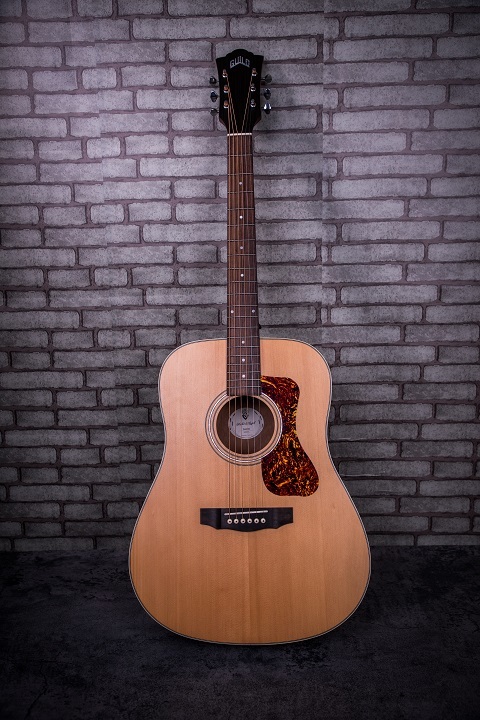Guild D-240 Natural Guitar 雲杉木面單 木吉他【附原廠厚袋、配件包】