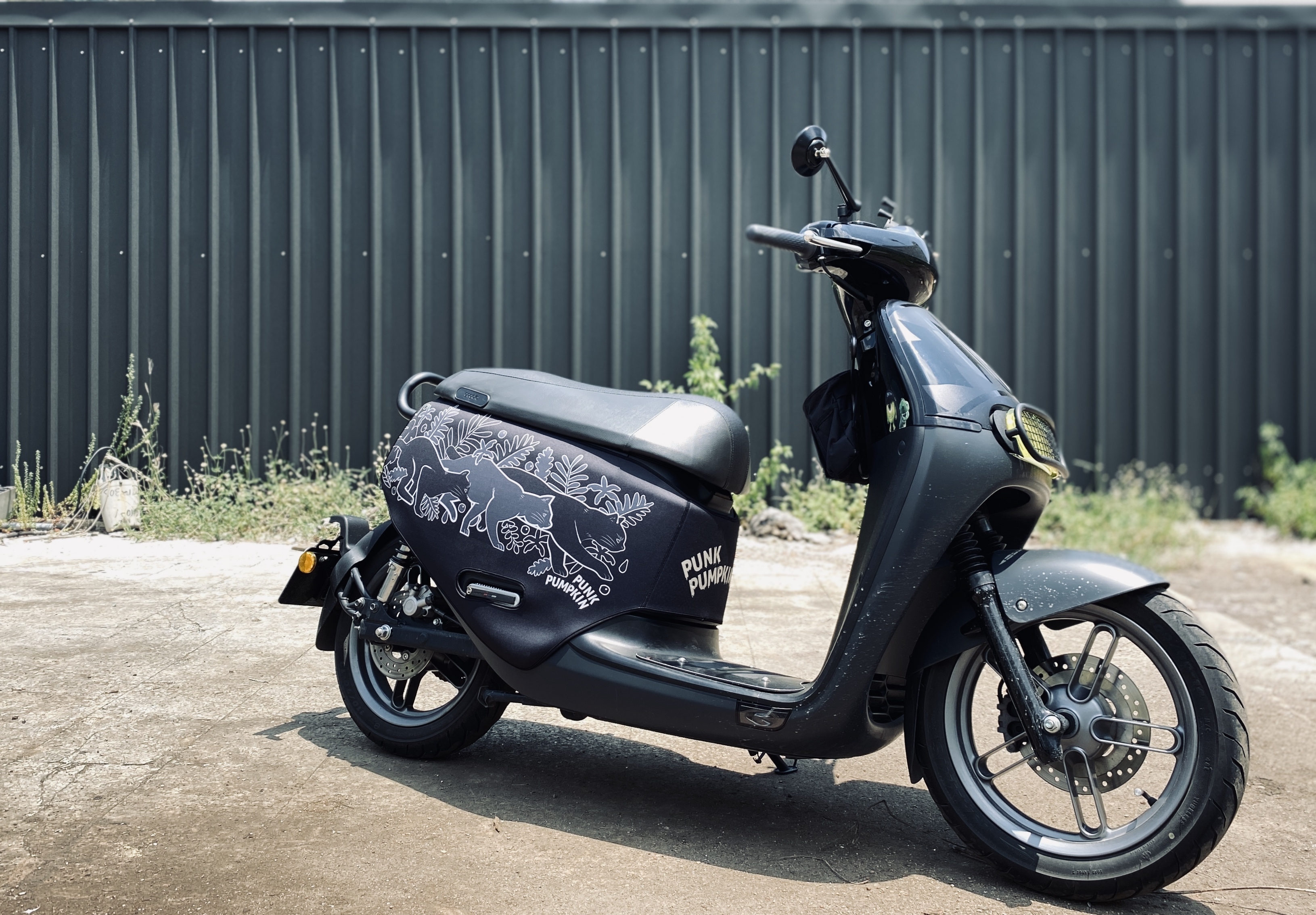 BLR gogoro ID137 貓科動物 雙面車套 車身防刮套 潛水衣布 防刮套 保護套 車套 機車配備 電動車防刮 智慧雙輪