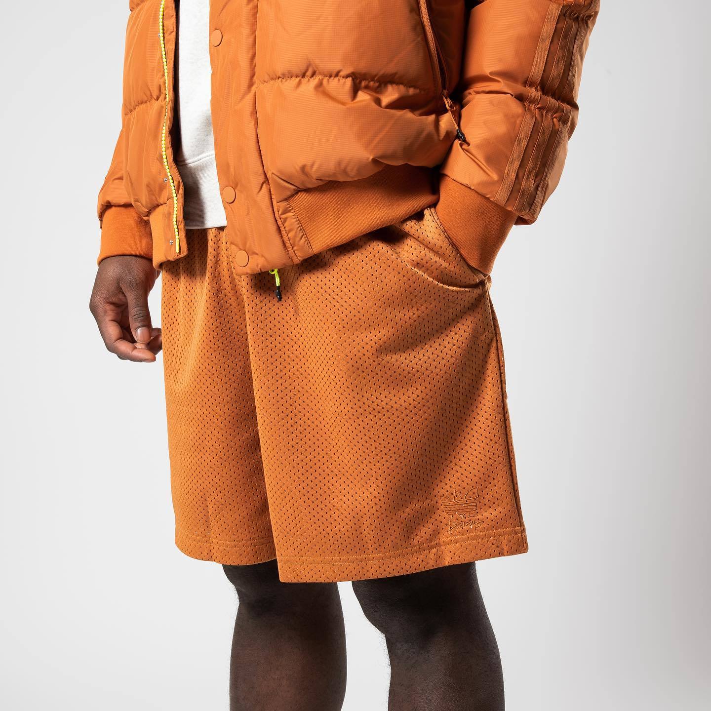 【adidas X JONAH HILL BB SHORT 運動短褲 - 焦糖棕】