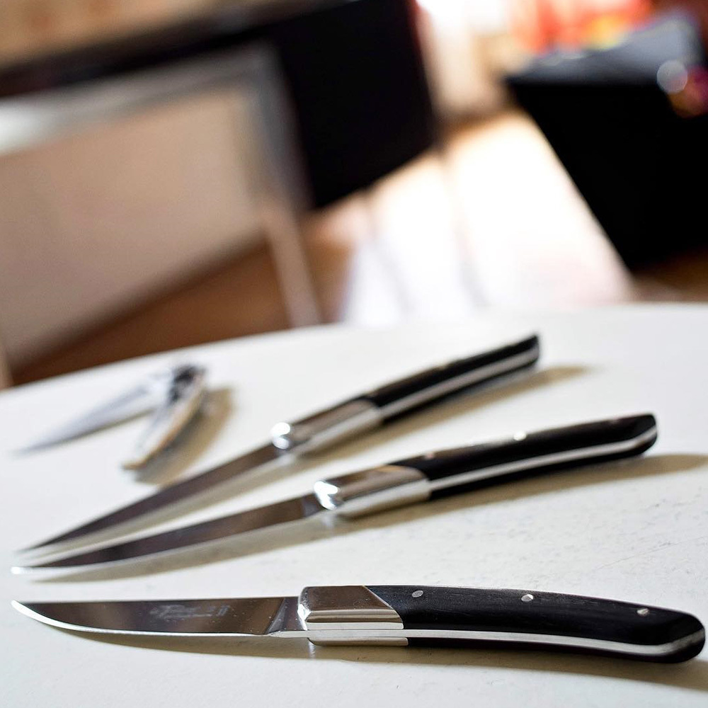 Claude Dozorme knives
