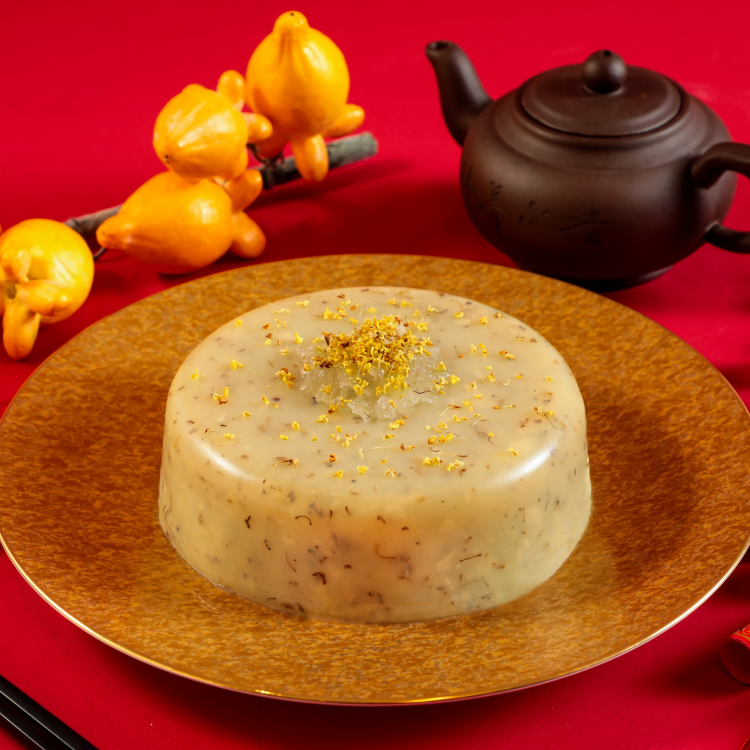 Water Chestnut Pudding with Bird’s Nest and Osmanthus