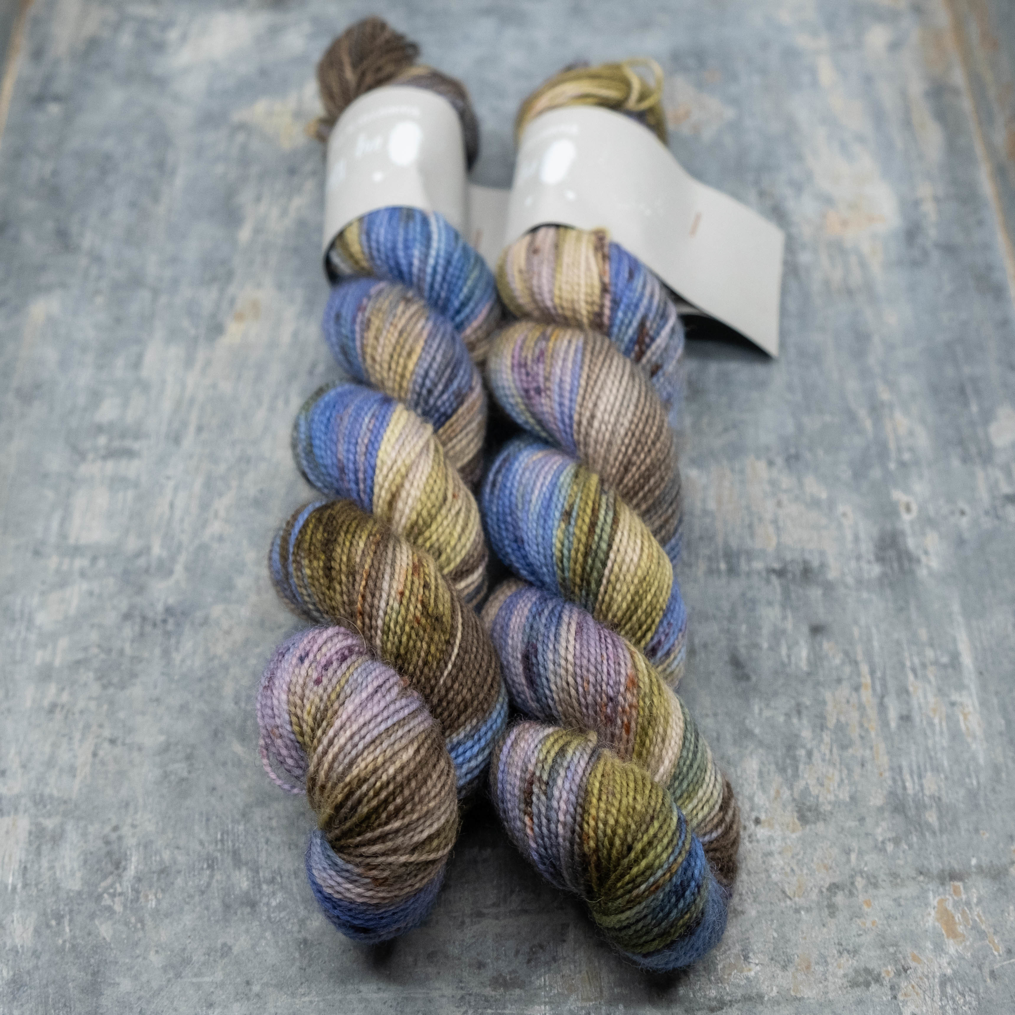 High Twist BFL 藍面羊襪線 - Qing Fibre