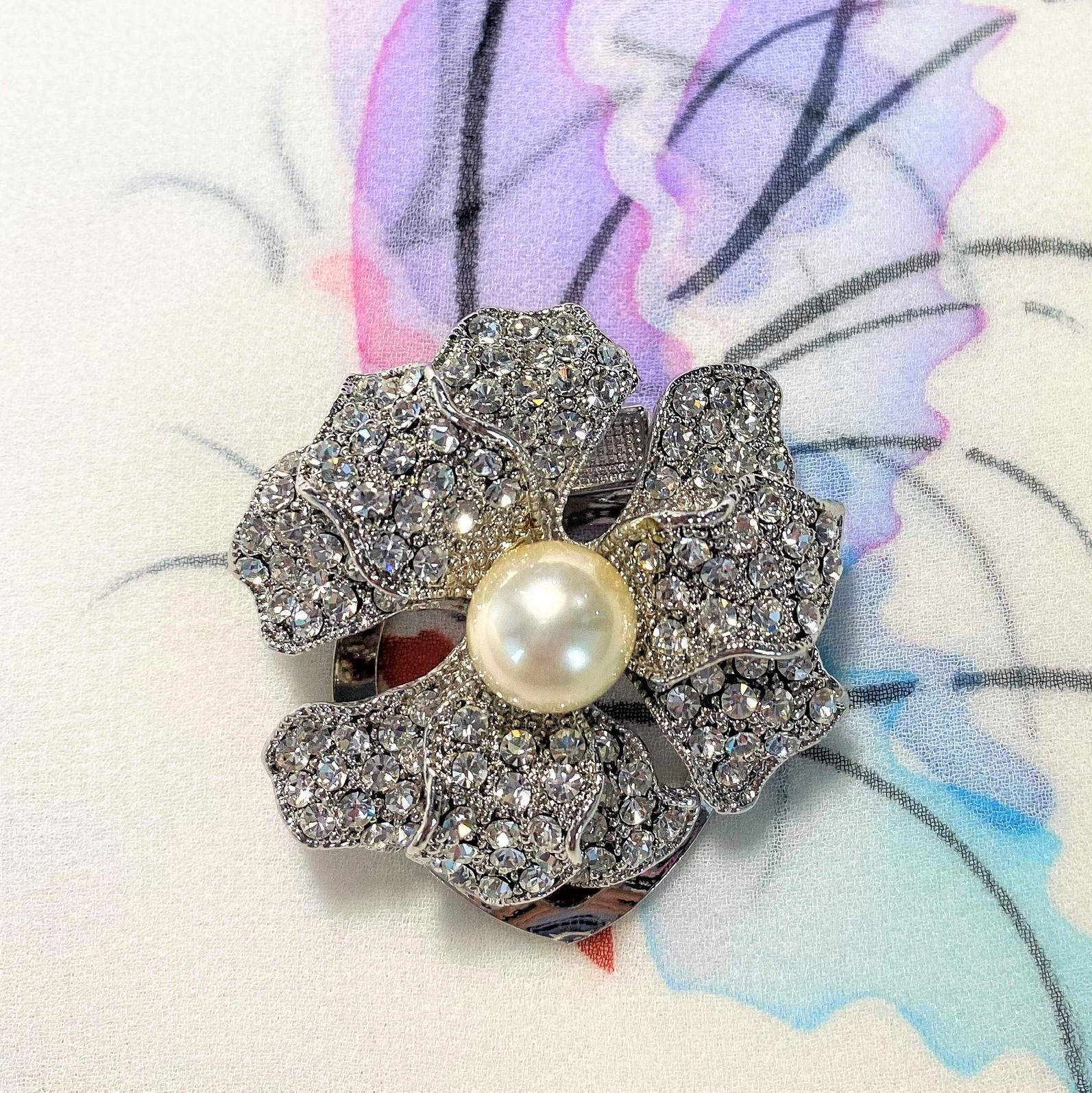 Scarf Clip with Swarovski Crystal Ornament