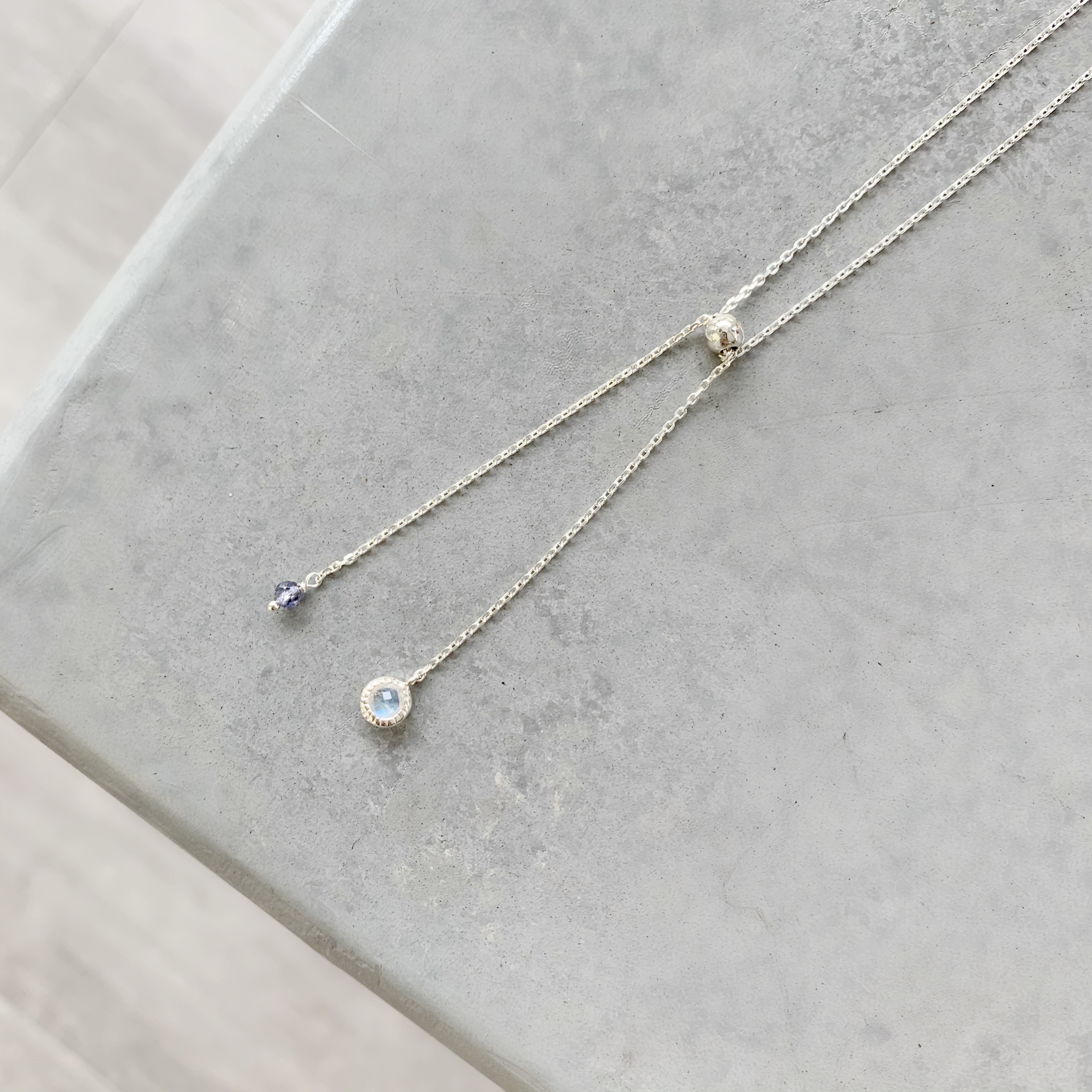 蛋糕月光堇青小領結項鍊