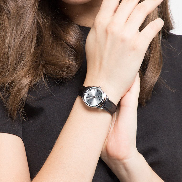 Casio LTP-V005L-7A 28mm 銀面 皮帶錶 復古錶