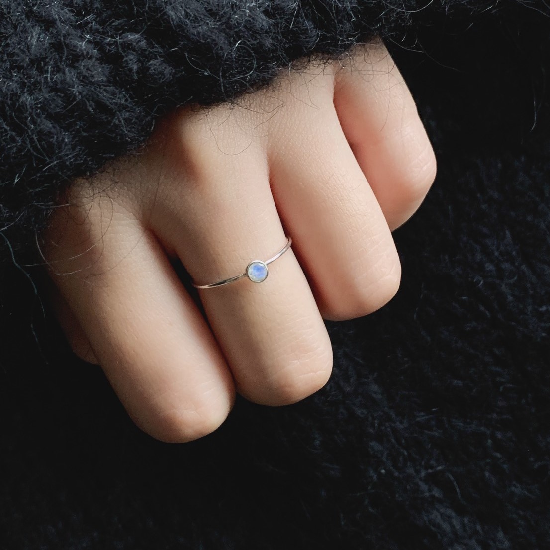 Lego鑽面圓形月光石戒指