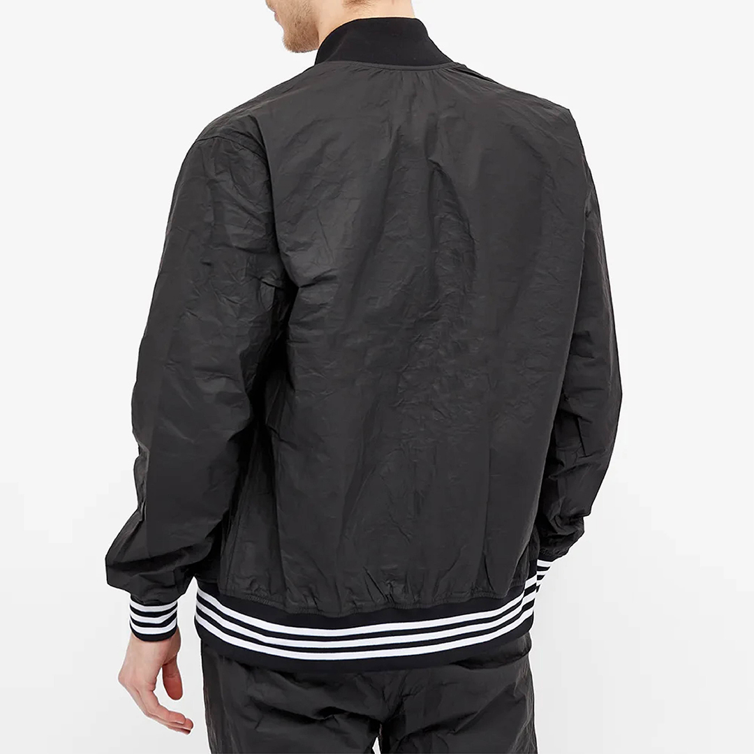 【adidas X HUMAN MADE TYVEK TRACK TOP 運動外套】
