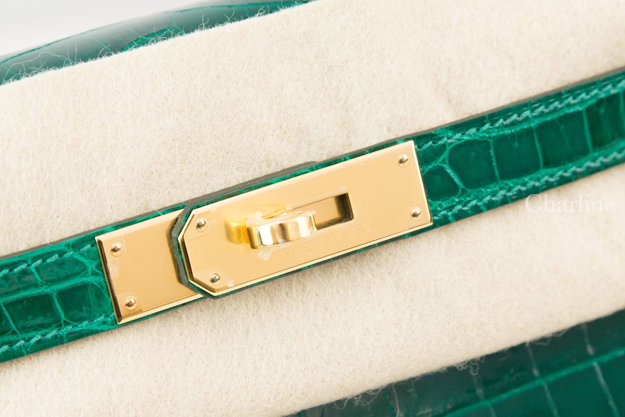 Hermès Kelly 28cm 6Q Vert Emeraude Shiny Crocodile 翡翠綠金釦兩點鱷魚凱莉包