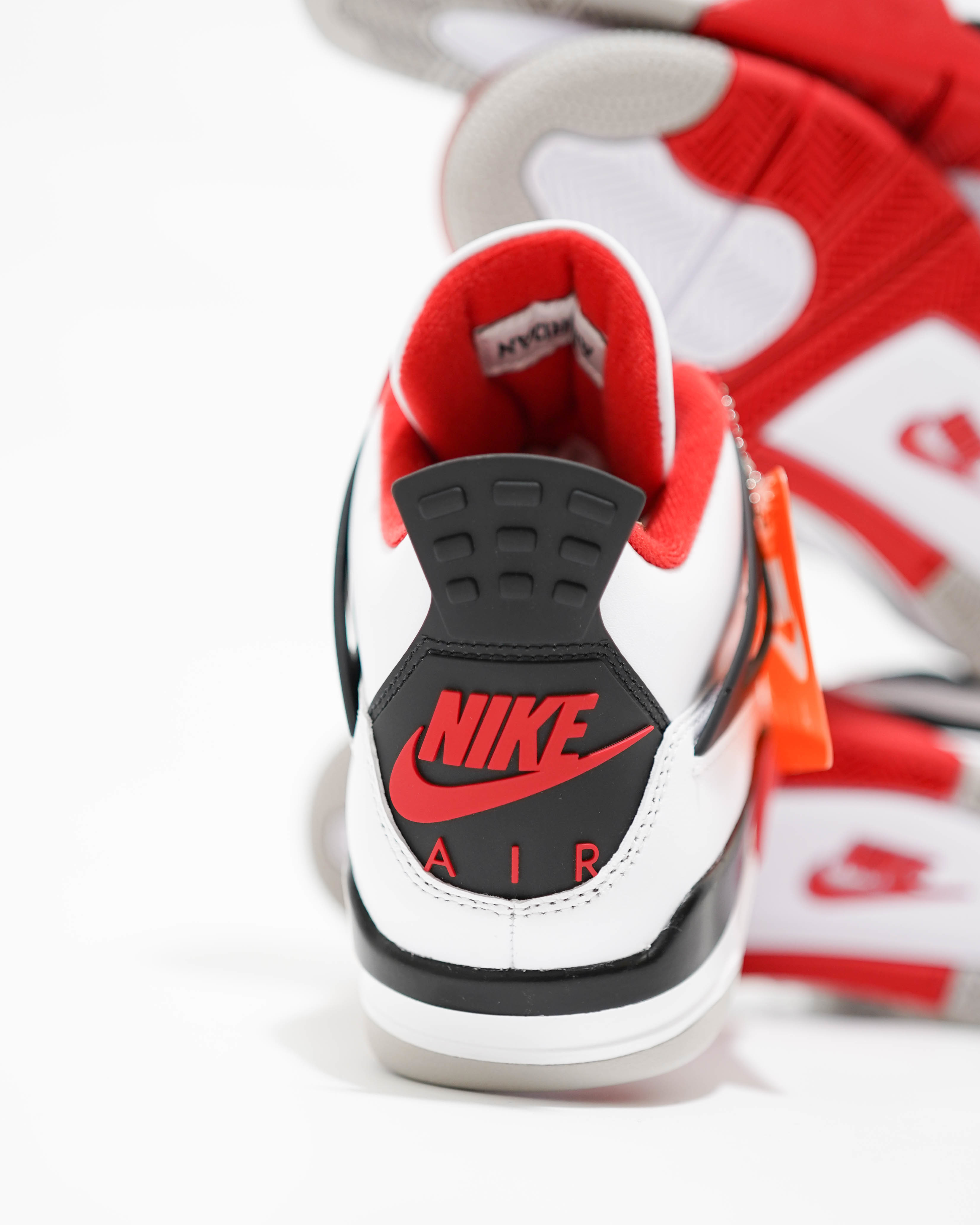[現貨] Air Jordan 4 Retro OG "Fire Red" DC7770-160