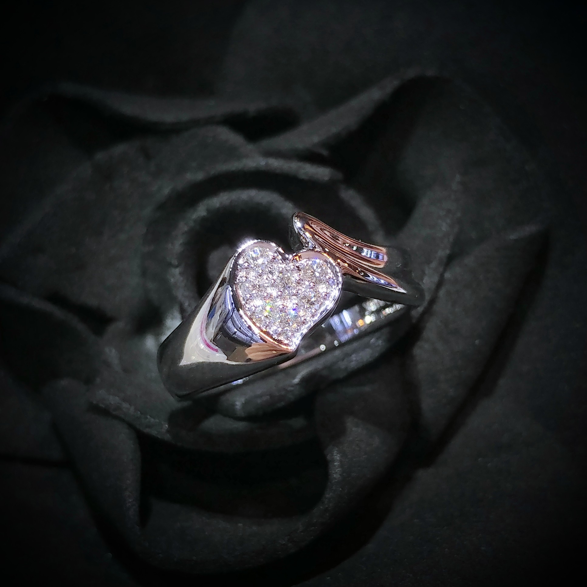 全新18K白金8份鑽石戒指