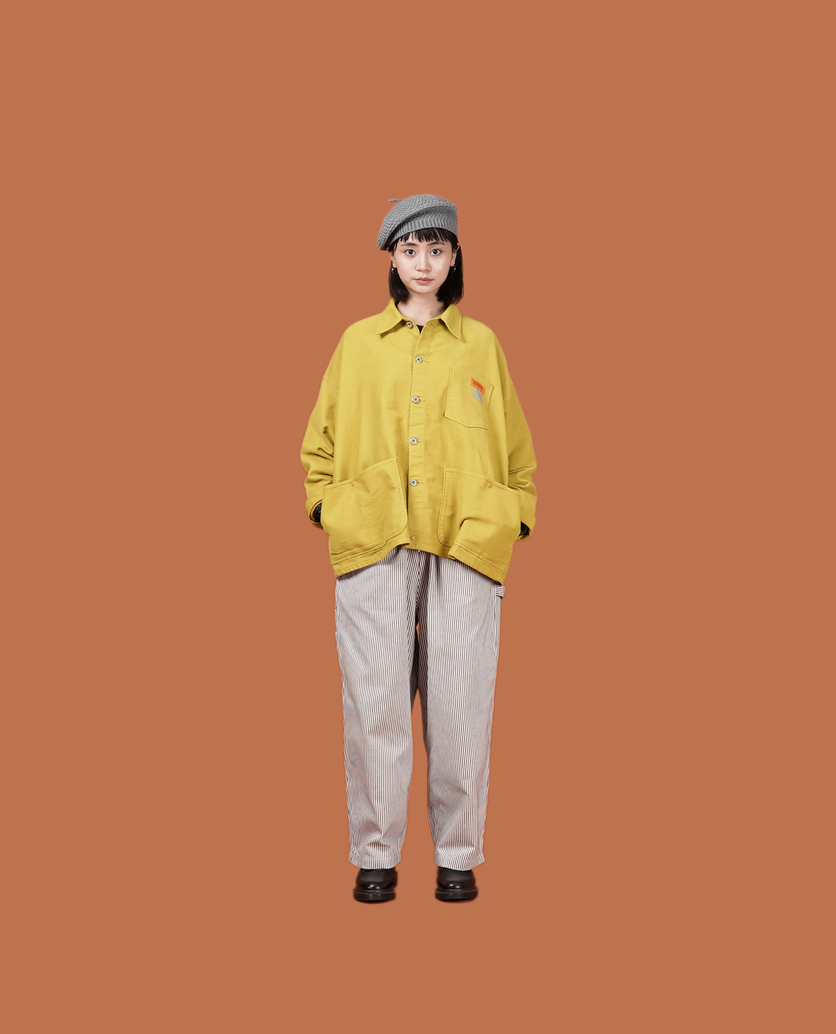 O.POism x UNIVERSAL OVERALL 寬短医生工作外套