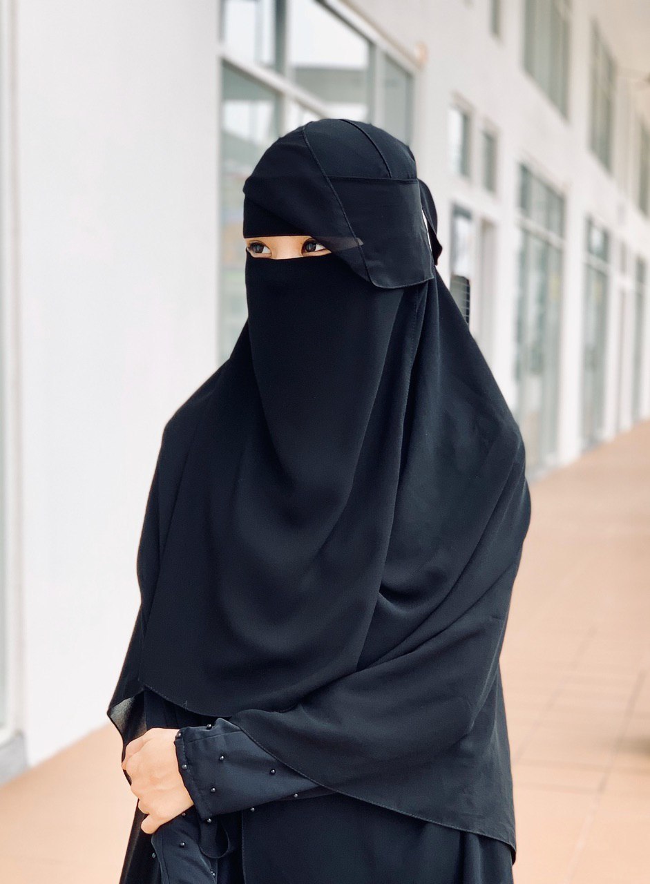  Niqab  Mariam