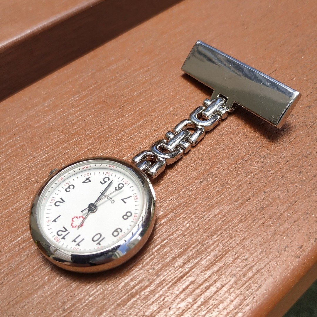 [現貨] 金屬護士錶(亮金/亮銀/亮黑)