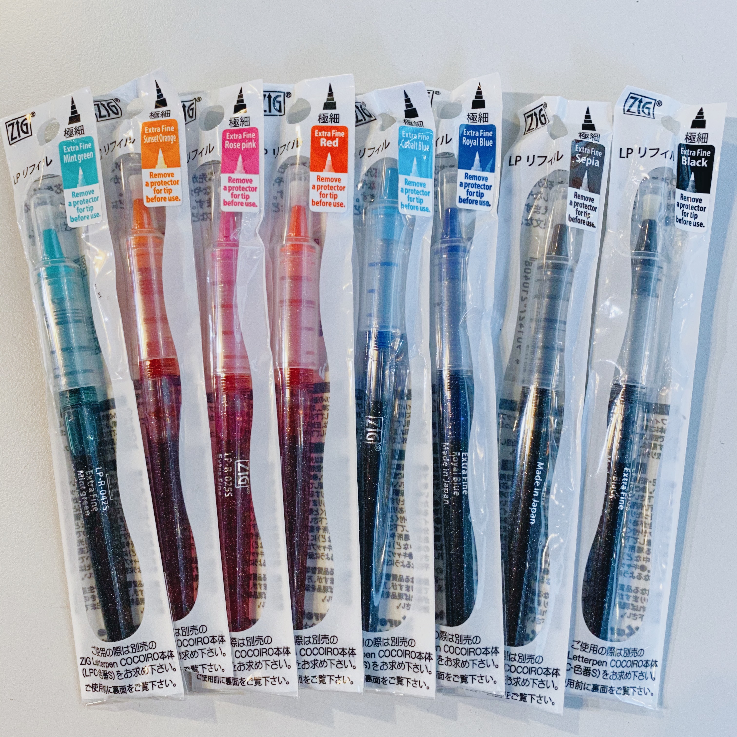 日本吳竹 ZIG COCOIRO 隨變筆筆芯 極細彈性硬筆頭