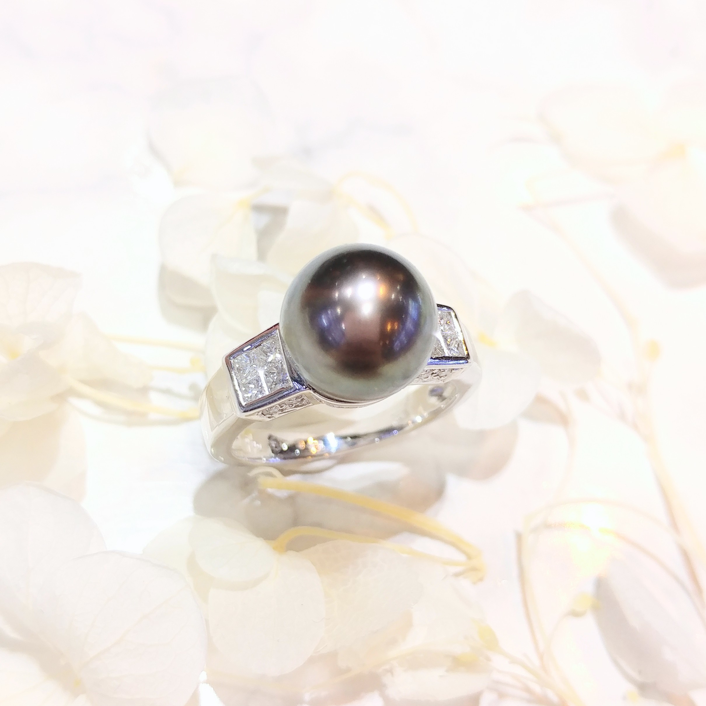 18K White Gold 0.44ct Diamond and Pearl Ring