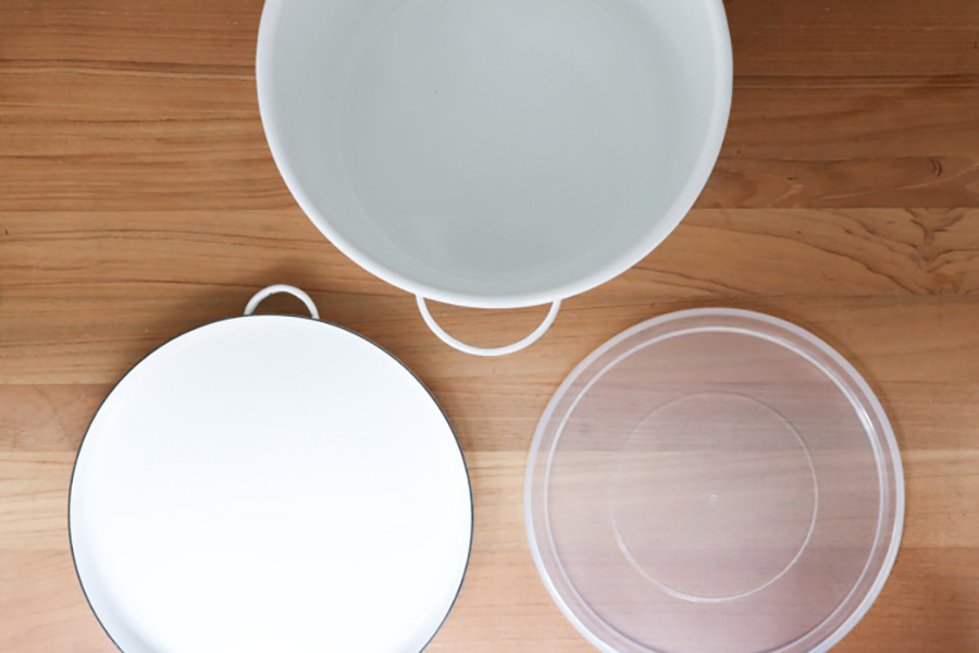 野田琺瑯-白色圓形桶(琺瑯蓋與塑膠蓋)高18cm/4.5L