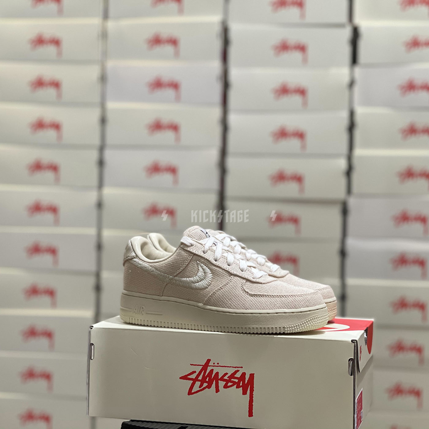 STUSSY X NIKE AIR FORCE 1 Fossil Stone米色沙色CZ9084-200