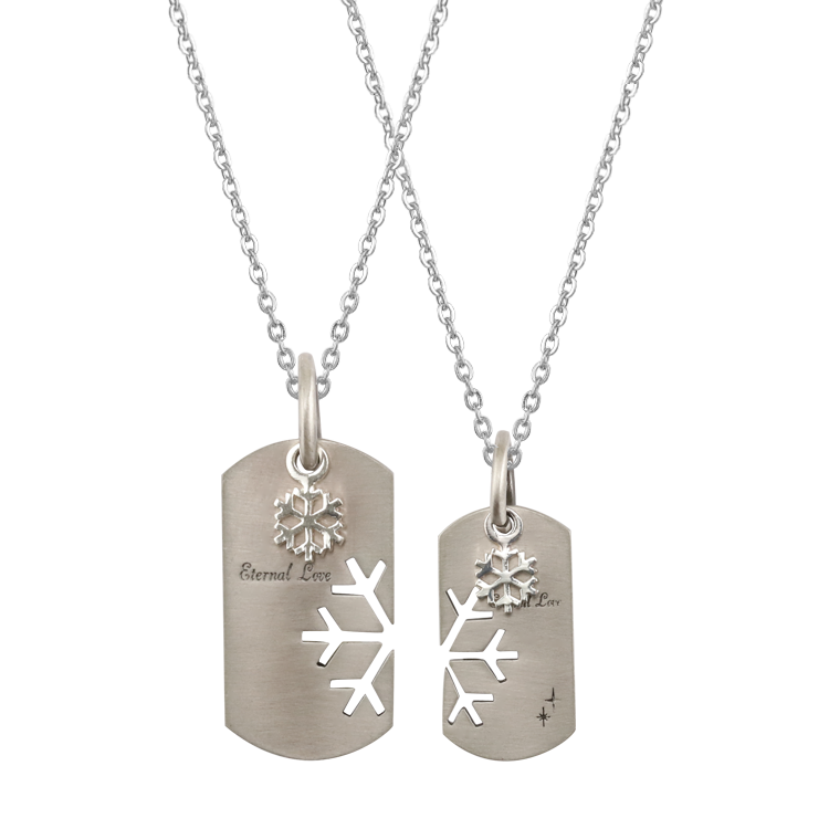 Bico對鍊，情侶項鍊 雪花小墜飾方牌；ETERNAL LOVE永恆的愛 （1323銀色）