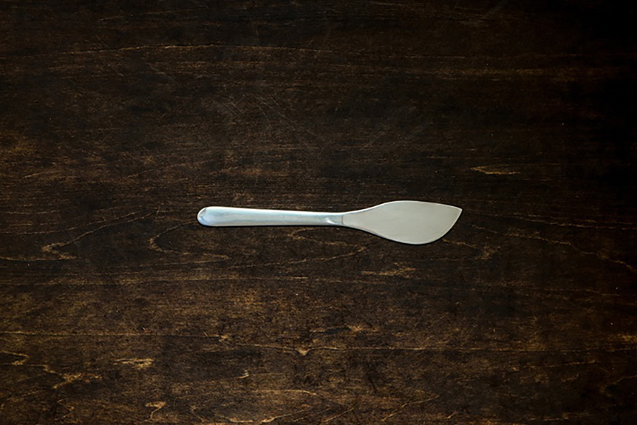 柳宗理-不鏽鋼餐具-奶油刀170mm