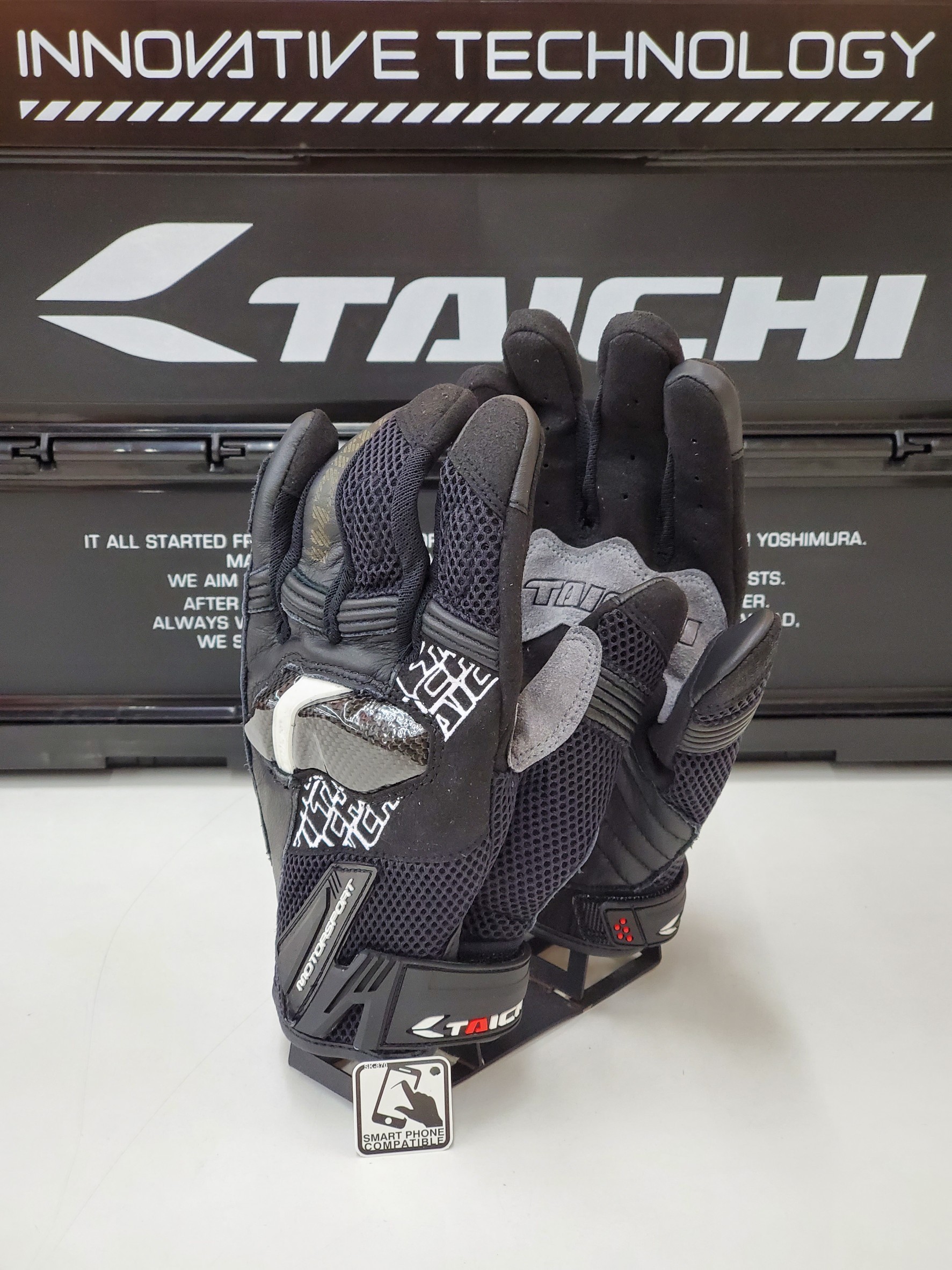 TAICHI RST448 BLACK/WHITE 黑白 可觸控 皮布手套