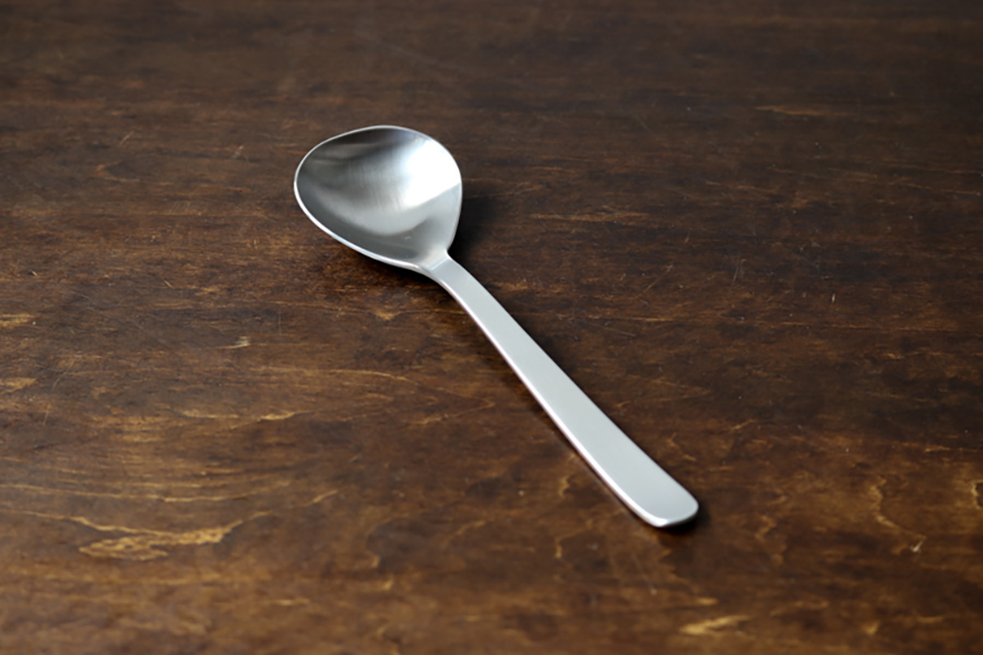 柳宗理-不鏽鋼餐具-湯匙170mm