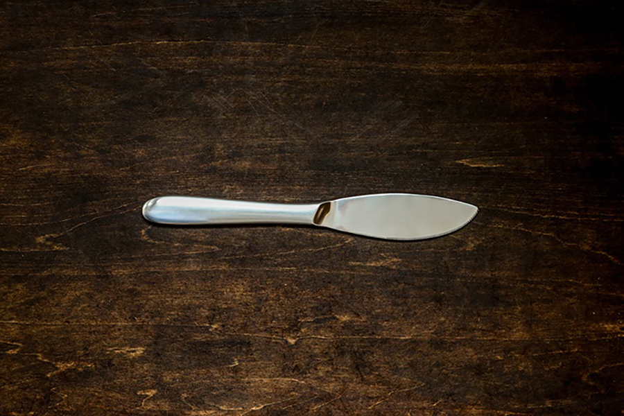 柳宗理-不鏽鋼餐具-主餐刀220mm