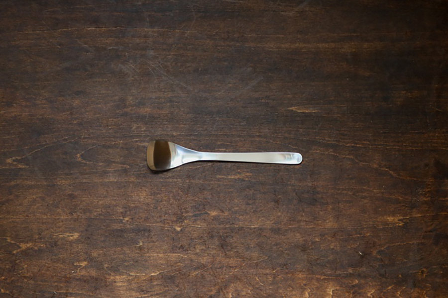 柳宗理-不鏽鋼餐具-冰淇淋匙150mm