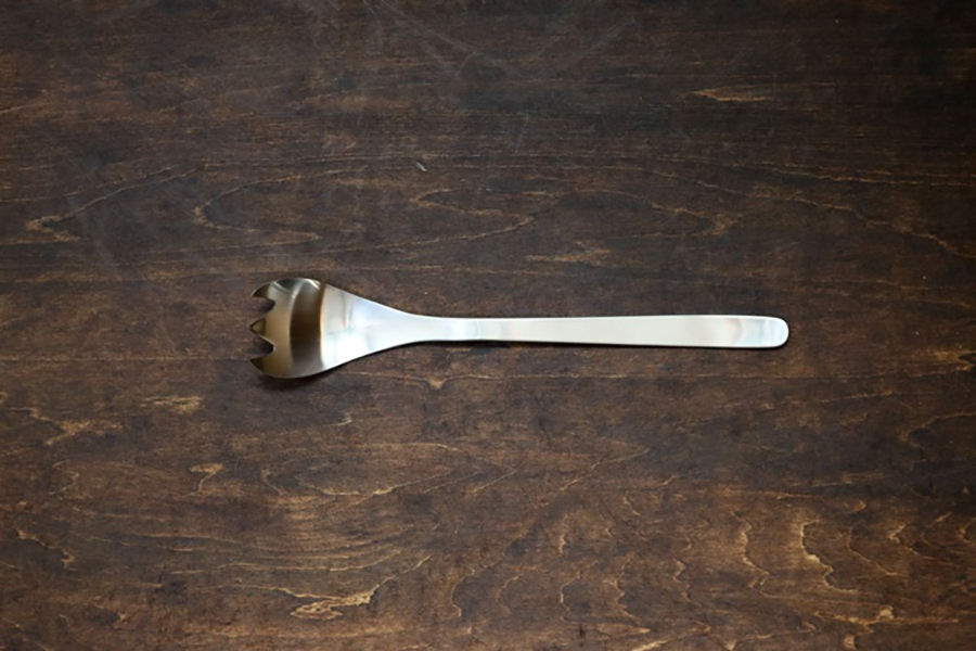 柳宗理-不鏽鋼餐具-分裝叉220mm