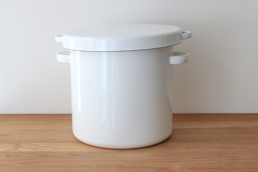 野田琺瑯-白色圓形桶(琺瑯蓋與塑膠蓋)高21cm/7L