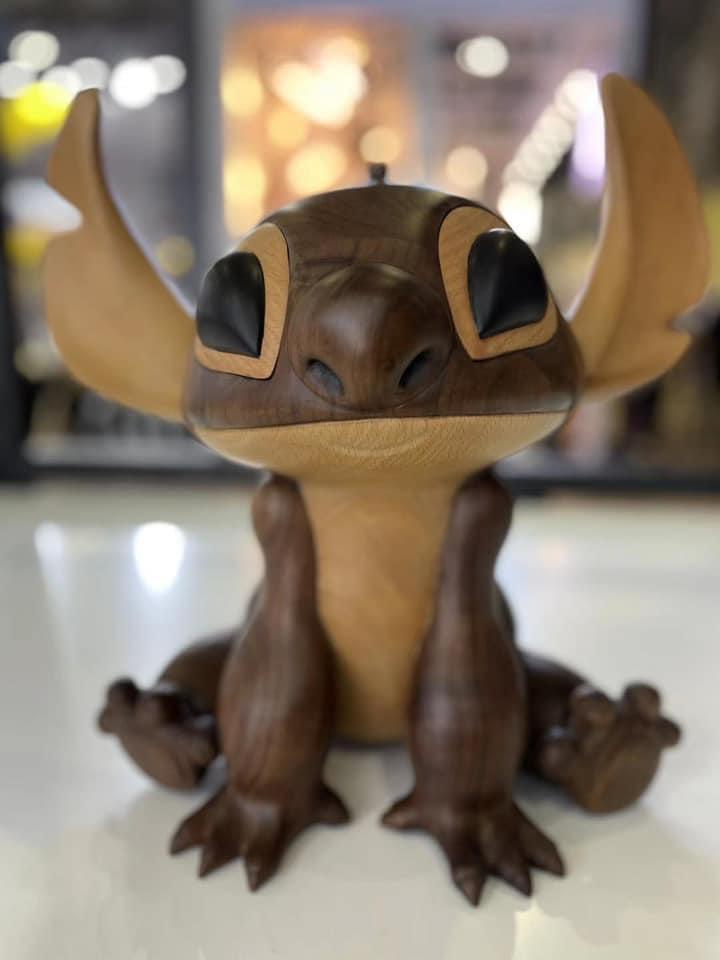 GE Studio Disney x GE  Museum Eternal Series Stitch wood Sculpture 史迪仔純木製雕塑