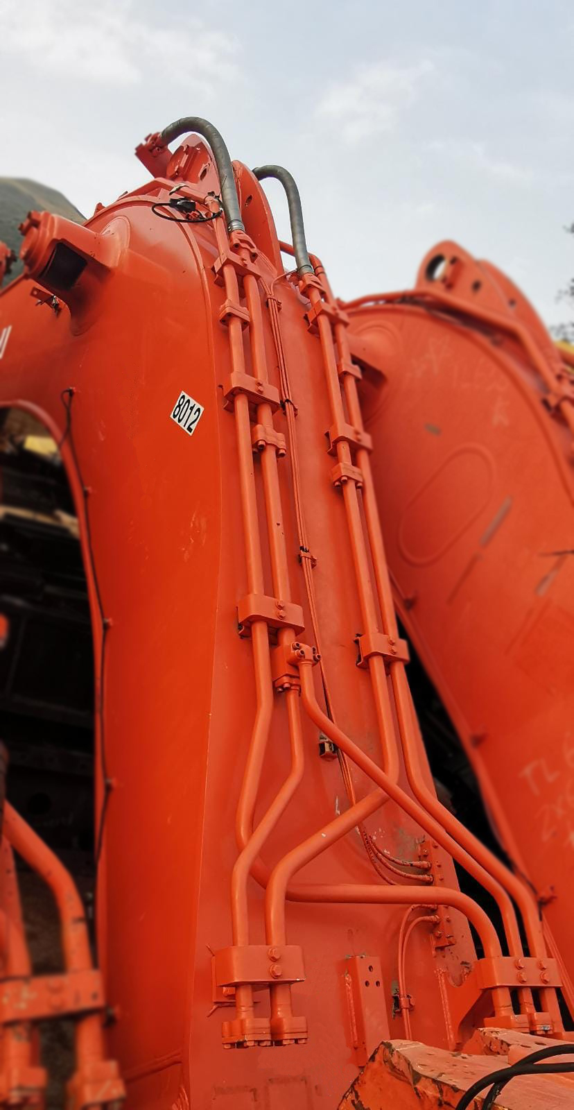 YA60043718U model  ZX670-5 全新短大臂 6.8m